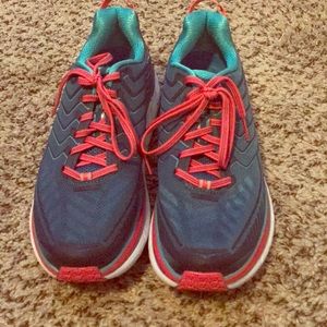 NYE SALE! ONE DAY ONLY Hoka Clifton 4